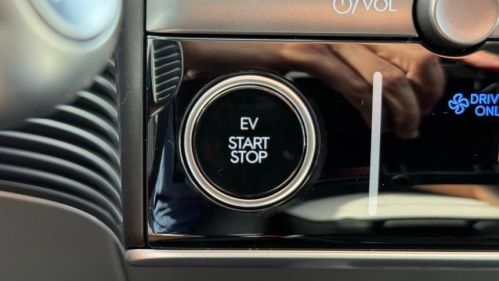 2025 Hyundai IONIQ 5 - Images - 34