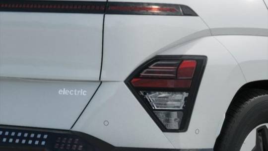 2025 Hyundai Kona Electric - Images - 10