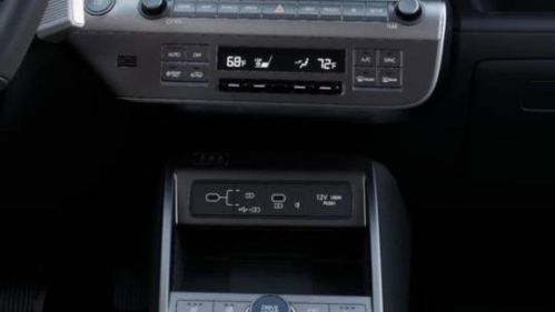 2025 Hyundai Kona Electric - Images - 16