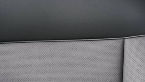 2025 Hyundai Kona Electric - Images - 17