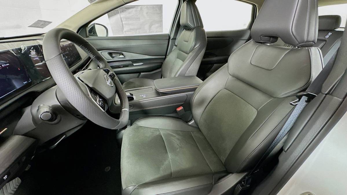 2024 Nissan Ariya - Images - 13