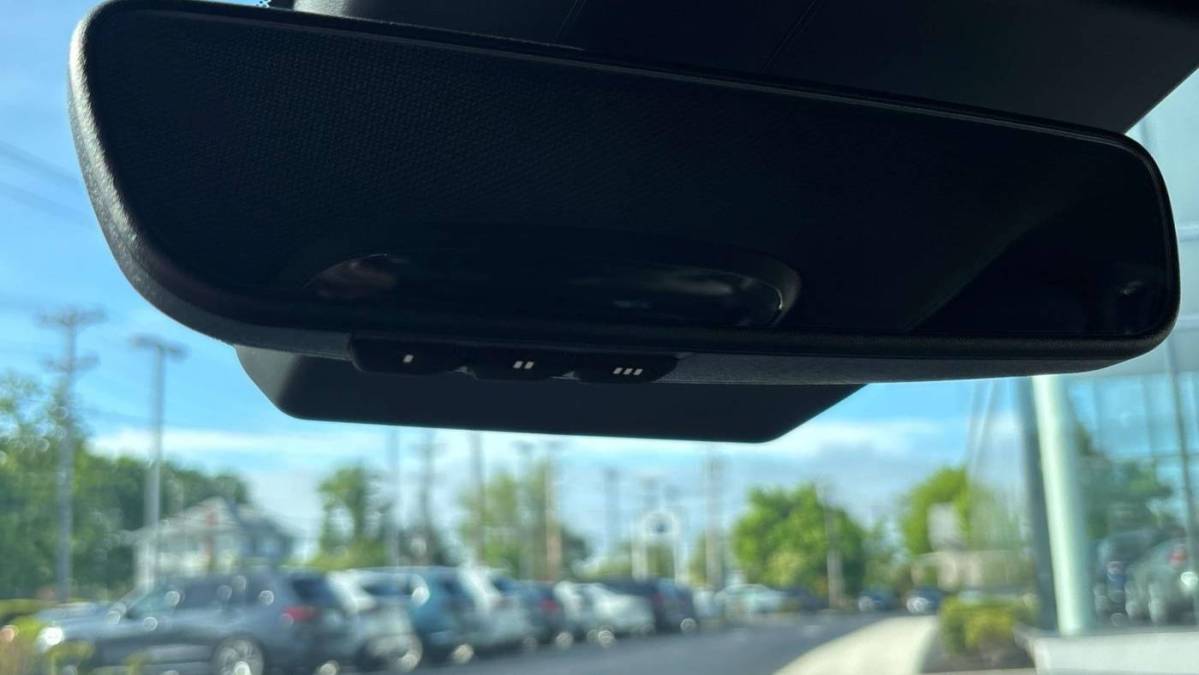 2025 Hyundai IONIQ 5 - Images - 17