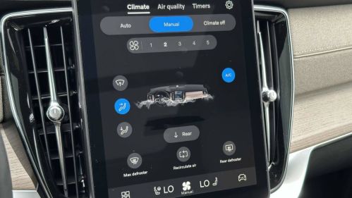 2025 Volvo XC90 - Images - 5
