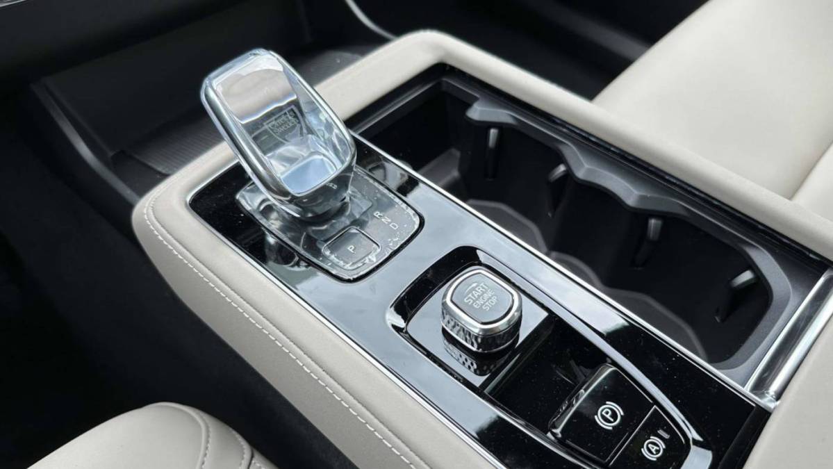 2025 Volvo XC90 - Images - 6
