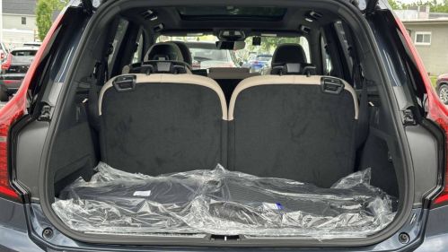2025 Volvo XC90 - Images - 14