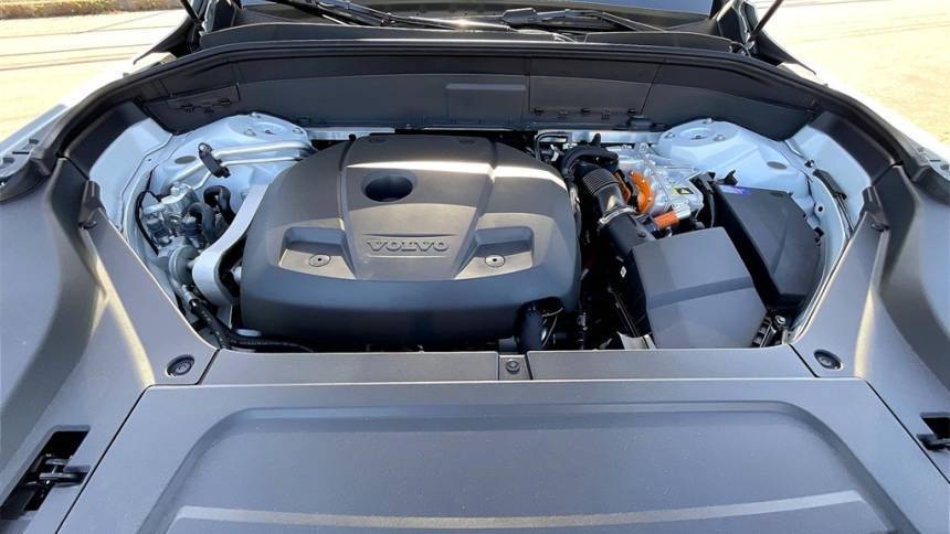 2025 Volvo XC90 - Images - 13