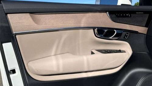 2025 Volvo XC90 - Images - 24