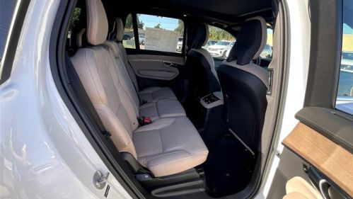 2025 Volvo XC90 - Images - 27
