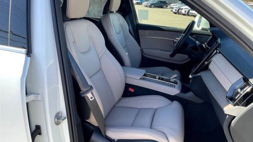 2025 Volvo XC90 - Images - 32