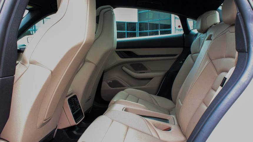 2021 Porsche Taycan - Images - 35
