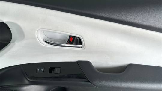 2019 Toyota Prius Prime - Images - 18
