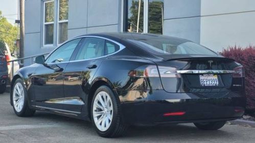 2017 Tesla Model S - Images - 4
