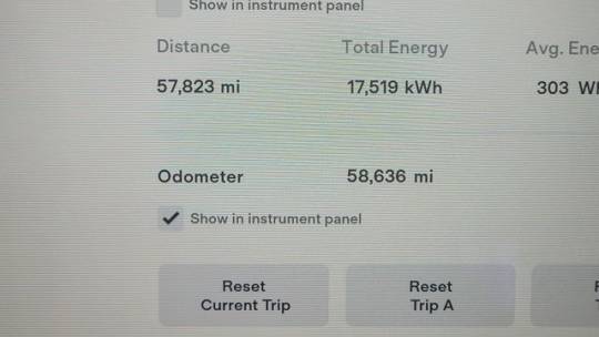 2017 Tesla Model S - Images - 10