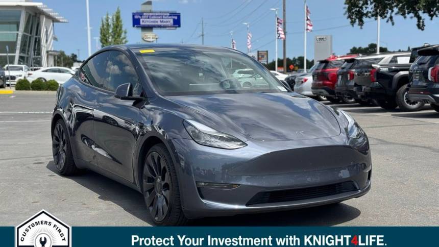 2022 Tesla Model Y 7SAYGDEF1NF484808
