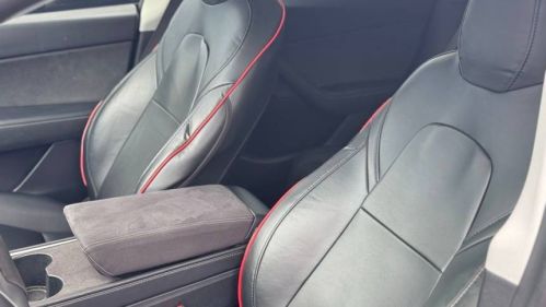 2022 Tesla Model Y 7SAYGDEF1NF484808