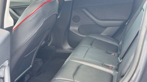 2022 Tesla Model Y 7SAYGDEF1NF484808