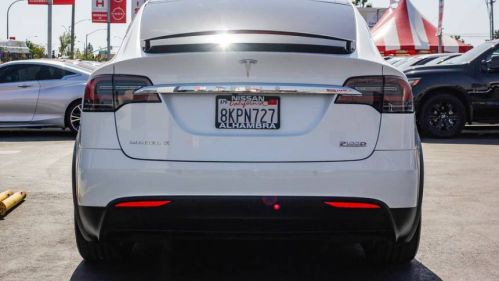2019 Tesla Model X - Images - 8