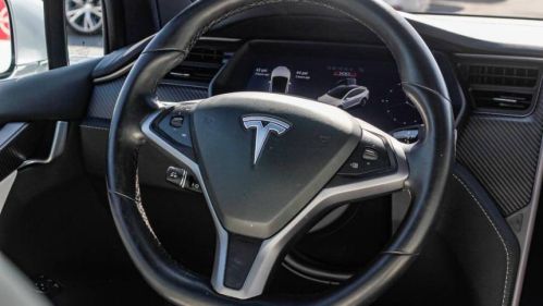 2019 Tesla Model X - Images - 14
