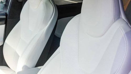 2019 Tesla Model X - Images - 22