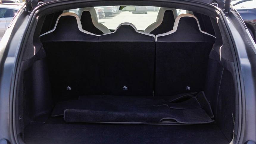 2019 Tesla Model X - Images - 25