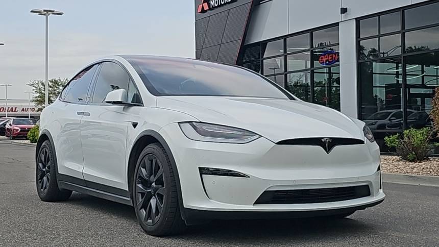 2022 Tesla Model X - Images - 1