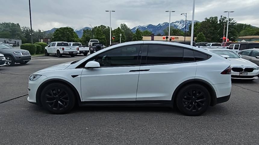 2022 Tesla Model X - Images - 4