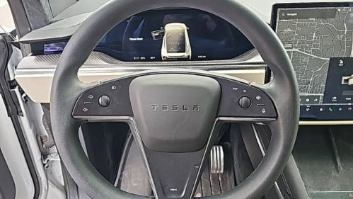 2022 Tesla Model X - Images - 14