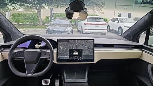 2022 Tesla Model X - Images - 21