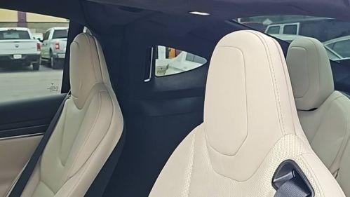 2022 Tesla Model X - Images - 24