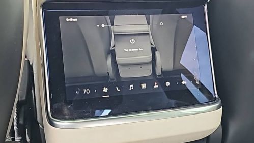 2022 Tesla Model X - Images - 26