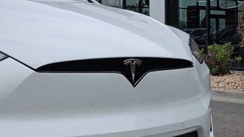 2022 Tesla Model X - Images - 31
