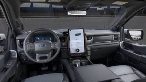 2025 Ford F-150 Lightning - Images - 9
