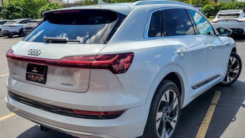 2021 Audi e-tron - Images - 7