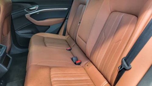 2021 Audi e-tron - Images - 11