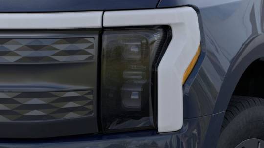 2025 Ford F-150 Lightning - Images - 18