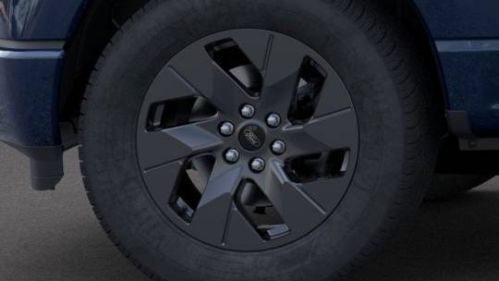 2025 Ford F-150 Lightning - Images - 19