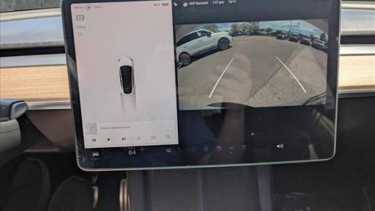 2022 Tesla Model Y 7SAYGDEF1NF327408