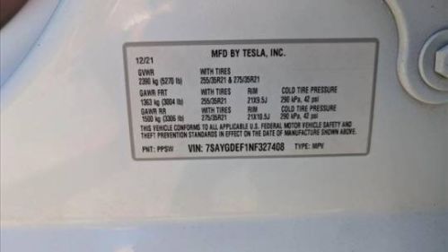 2022 Tesla Model Y 7SAYGDEF1NF327408