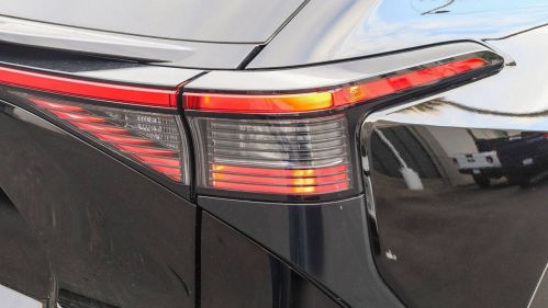 2025 Toyota bZ4X - Images - 9