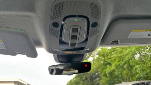 2020 Audi e-tron - Images - 21