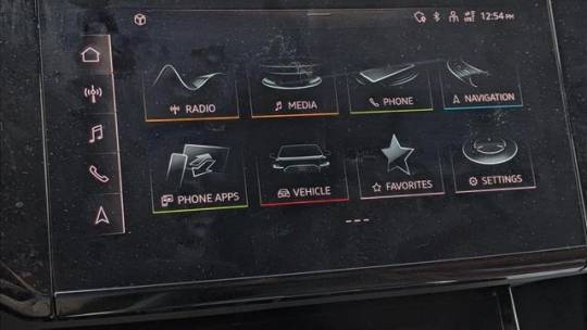 2021 Audi e-tron - Images - 10