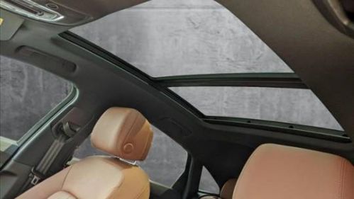2021 Audi e-tron - Images - 12