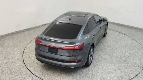 2021 Audi e-tron - Images - 15