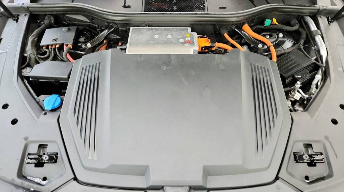 2021 Audi e-tron - Images - 32