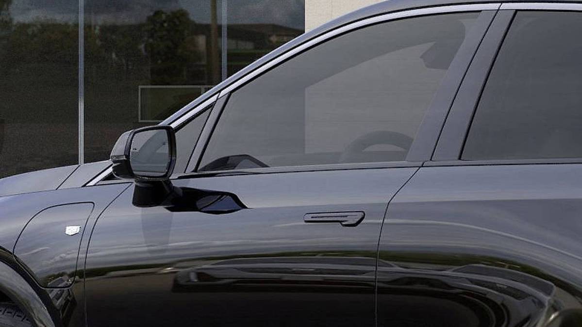 2025 Cadillac OPTIQ - Images - 12