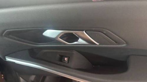 2024 BMW 3 Series - Images - 19