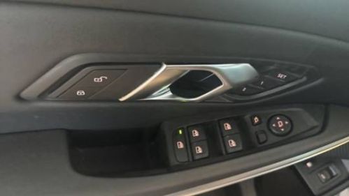 2024 BMW 3 Series - Images - 35