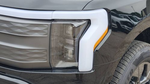 2025 Ford F-150 Lightning - Images - 5