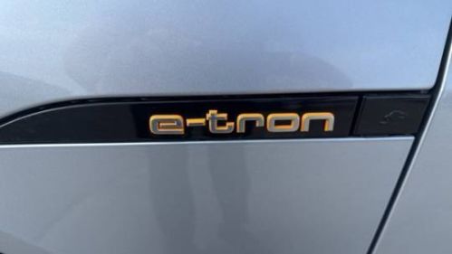 2021 Audi e-tron - Images - 6
