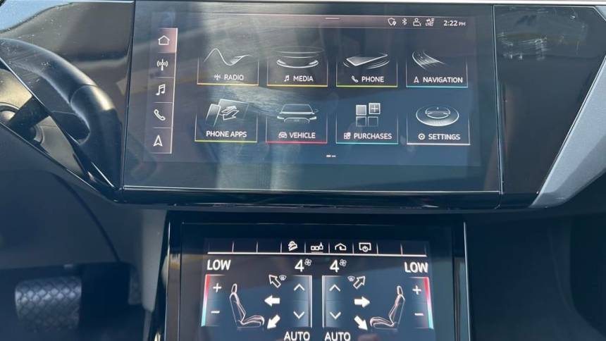 2019 Audi e-tron - Images - 23
